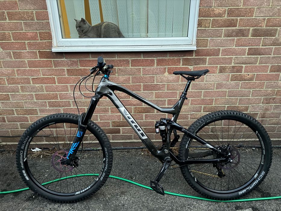 Vitus sommet CARBON 27,5 L