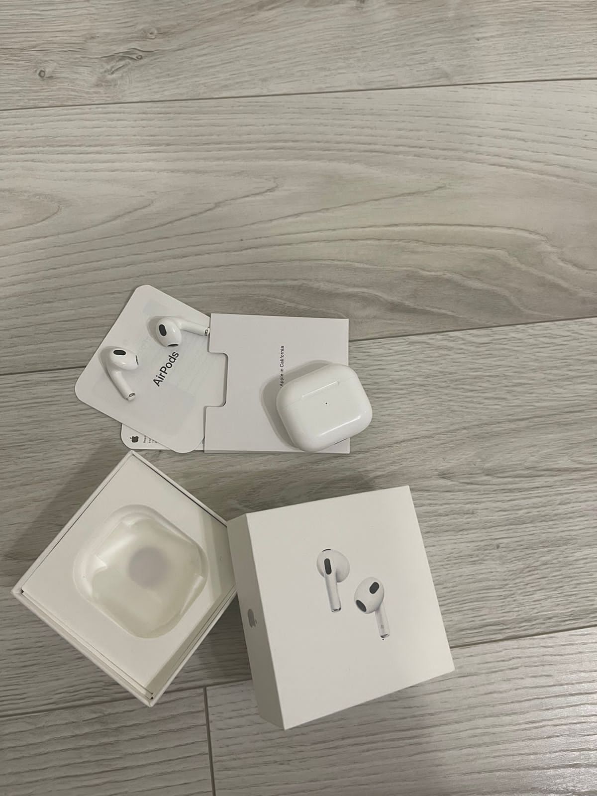 Galaxy A6+ и в подарок AirPods