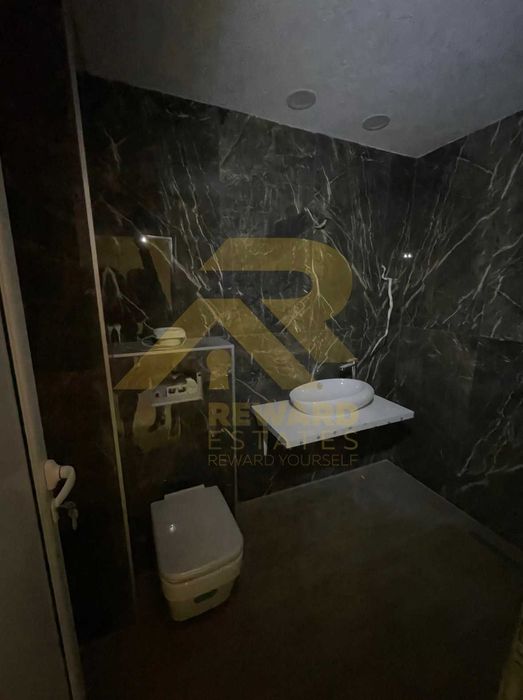 Продава се Тристаен апартамент в София, Център - 125 кв.м за 1760 €/кв.м - Снимка #9