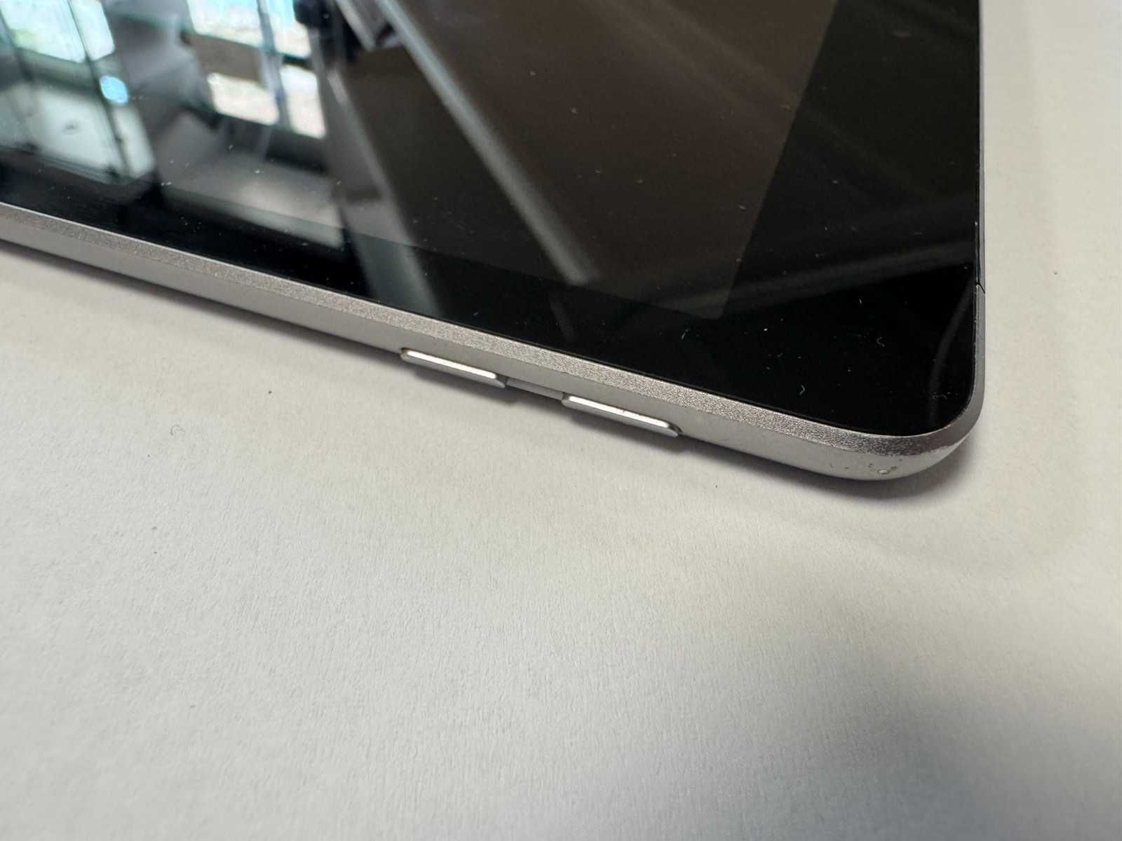 Таблет Ipad (6-поколение) 2018г  32гб