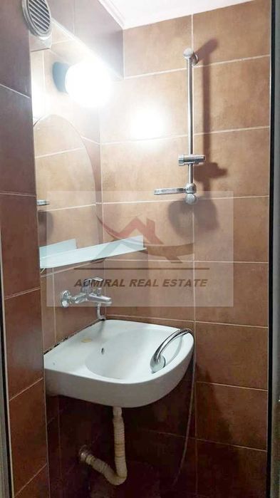 Дава се под наем Едностаен апартамент в Варна, Зимно кино Тракия - 23 кв.м за 225 € - Снимка #3