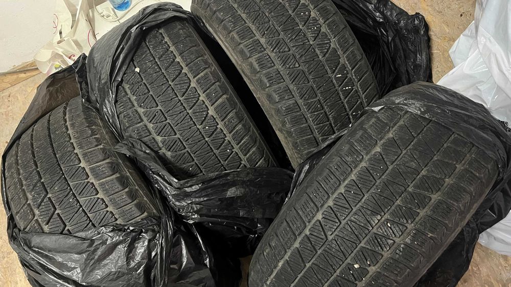 Зимни гуми Bridgestone Blizzak DM-V3 – 285/50 R20 116T. DOT 2021 4броя