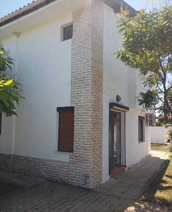 Продава се Къща в с. Гюльовца, Област Бургас - 121 кв.м за 1447 €/кв.м - Снимка #1