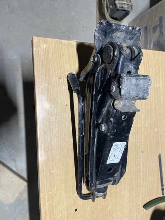 Дамкрат от приоры