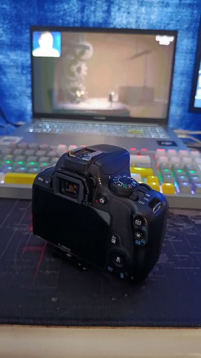 Продам canon 100D body