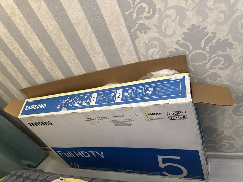 Продается Самсунг телевизор новый