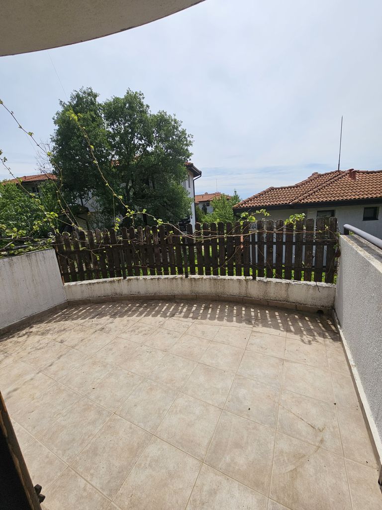 Продава се Двустаен апартамент в с. Кошарица, Област Бургас - 67 кв.м за 990 €/кв.м - Снимка #9