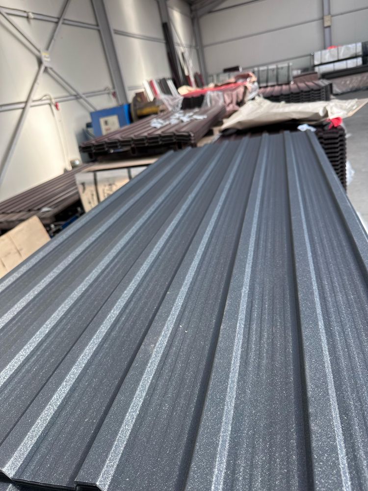Tabla cutată colorata 0,40 acoperis sau gard