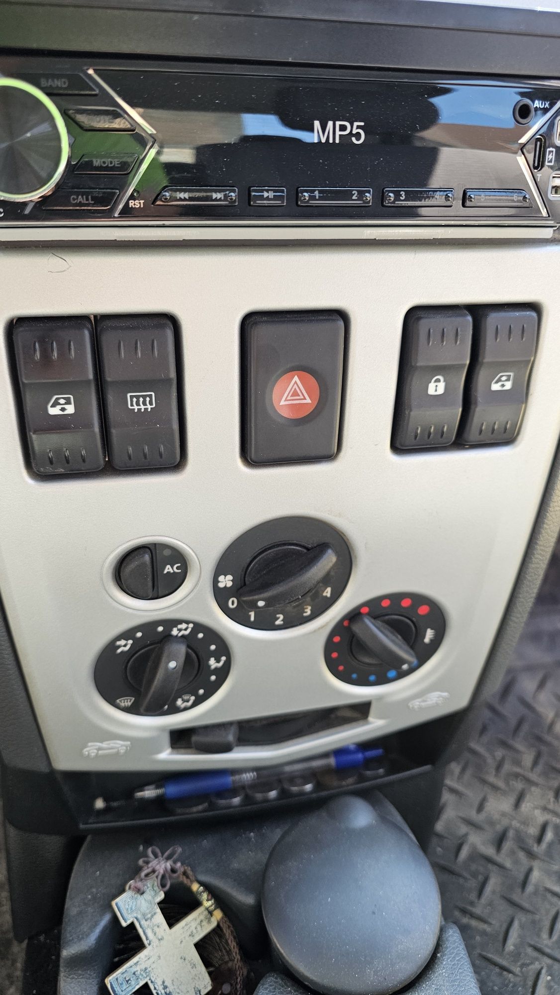 Vand Dacia Logan