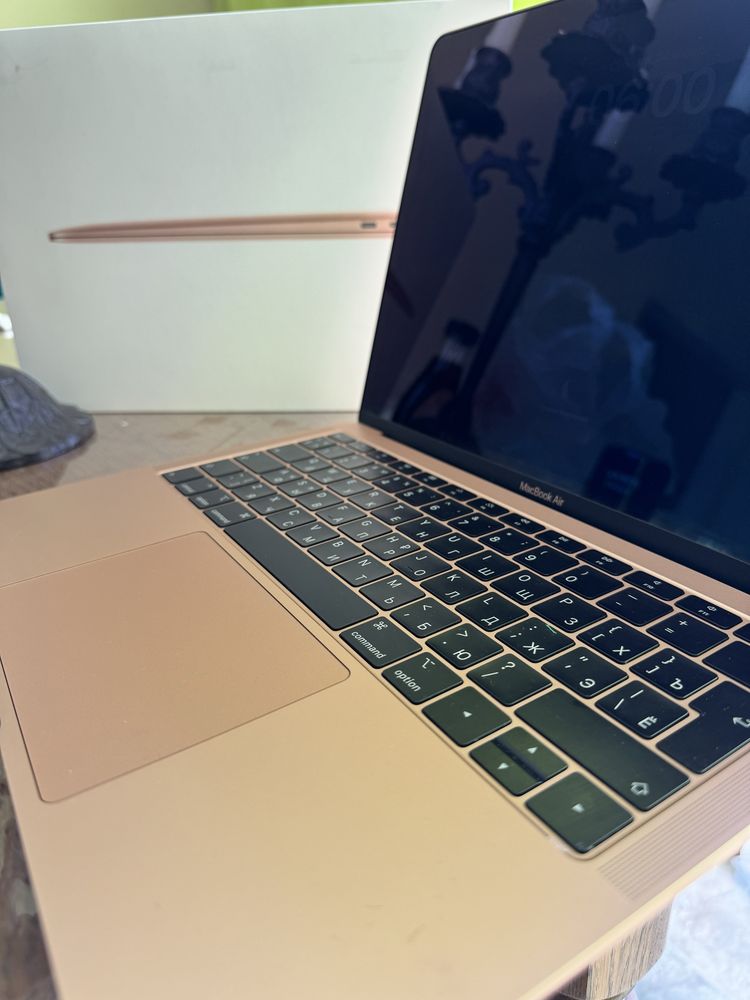 MacBook Air (128gb)