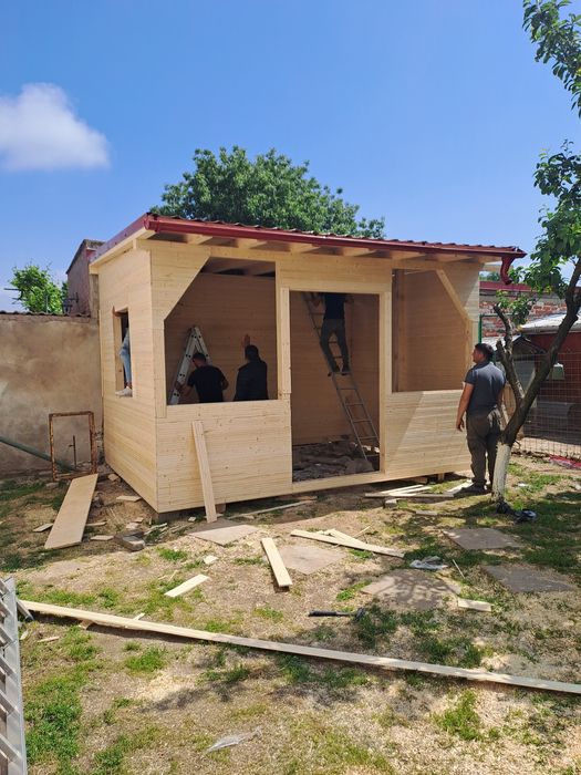 Executam căsuțe ,case , foisoare și terase din lemn uscat , tratat și
