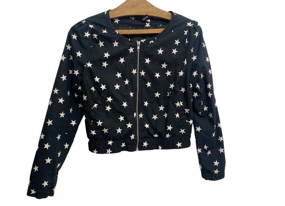Geaca de primavara Divided by H&M stelute