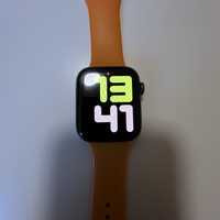 Apple watch 6 44mm добро състояние