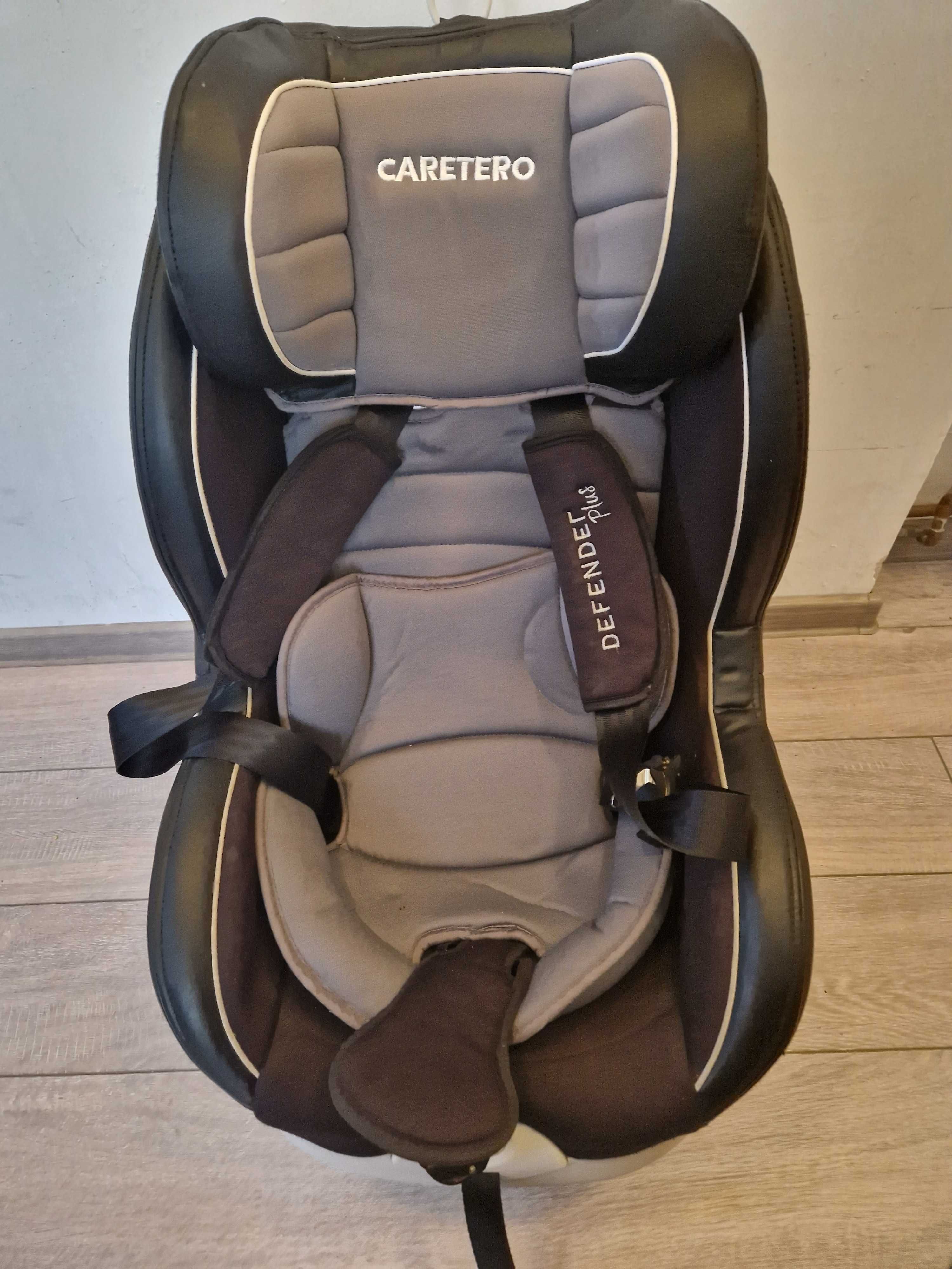 Scaun auto cu isofix