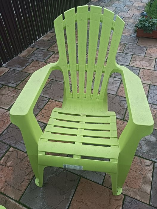 Vând scaune tip șezlong