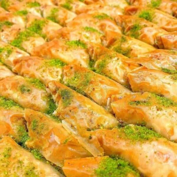 Турска баклава с орехи , толумбички,кадаиф,шекер паре на едро