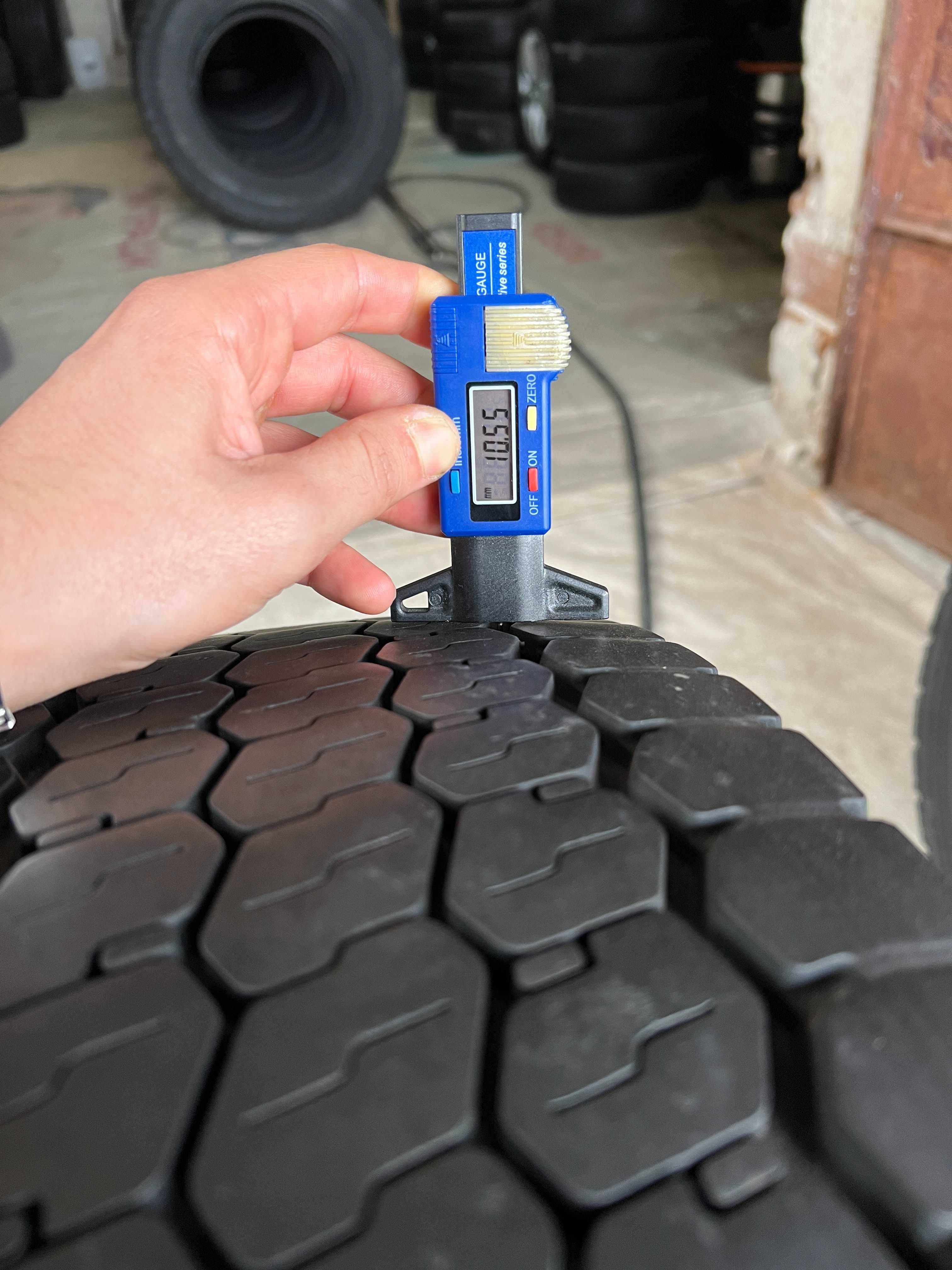 1 тежкотоварна гума 215/75R17.5 Pirelli TR:01 Triathlon 126/124M M+S