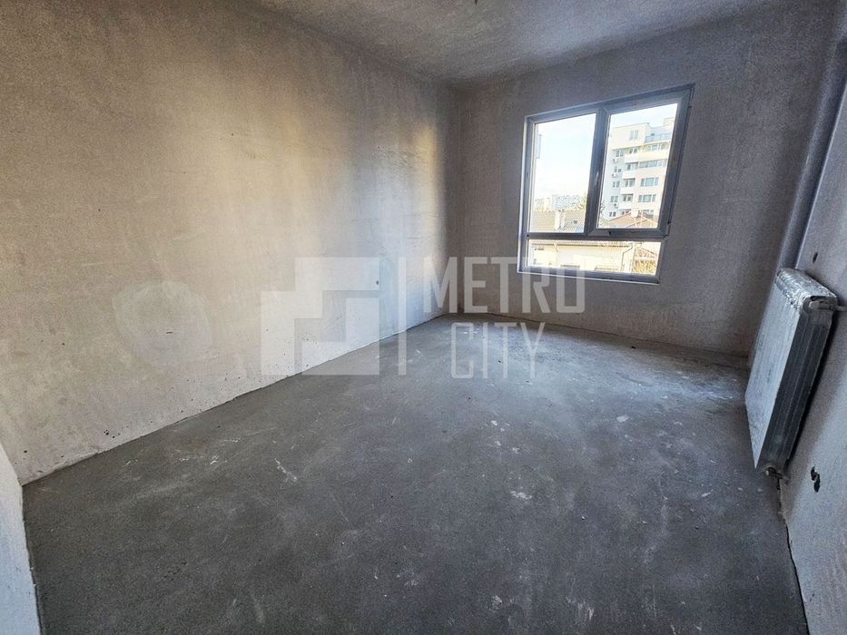 Продава се Тристаен апартамент в София, Овча купел - 114 кв.м за 1886 €/кв.м - Снимка #8