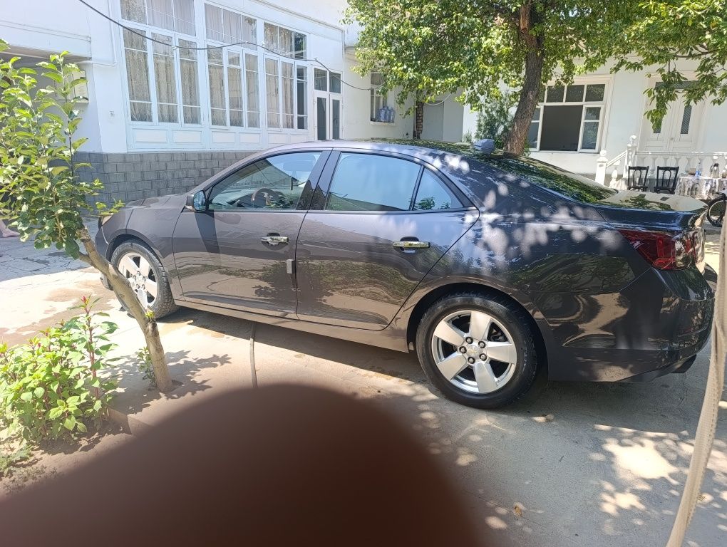 Malibu 1 sotiladi