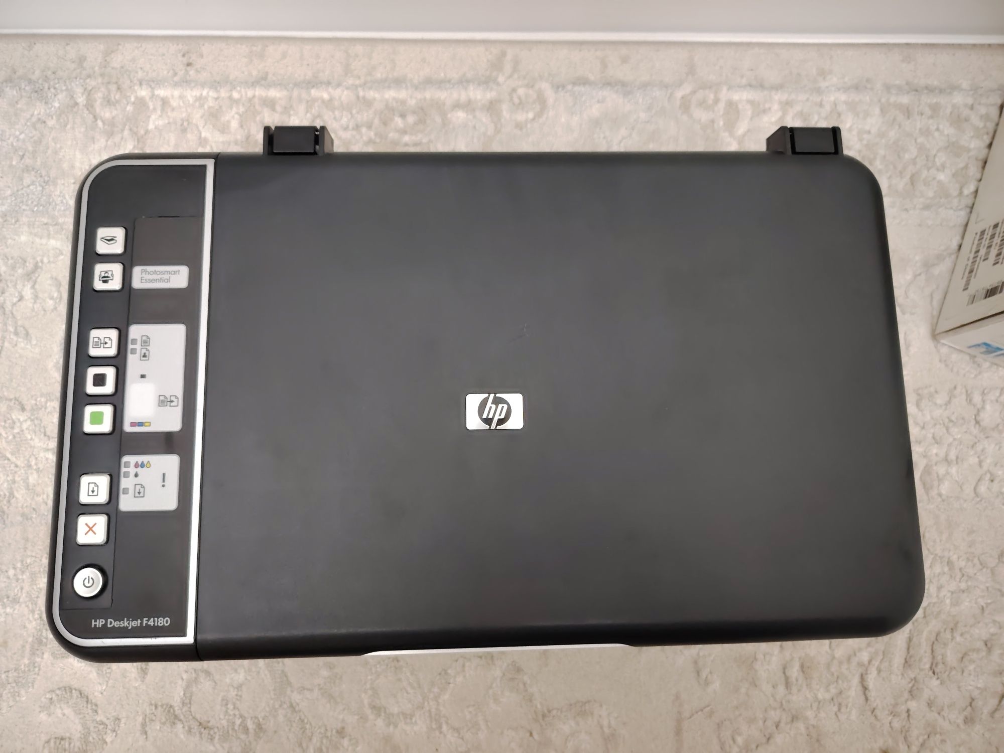 Продам принтер hp deskjet f4180