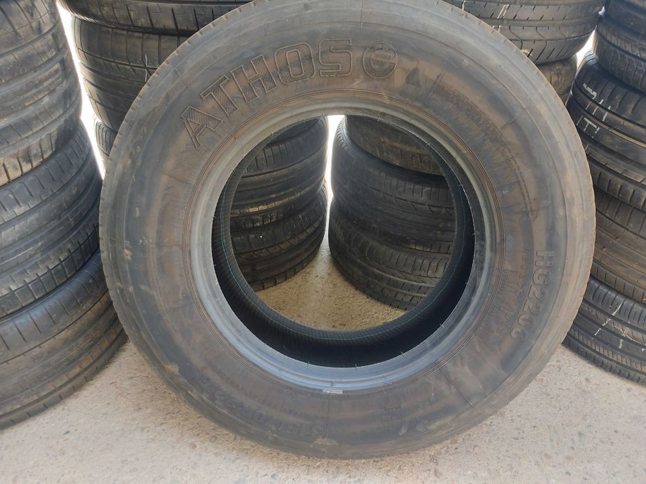1xAnvelopa second 315 70 R22.5 Athos