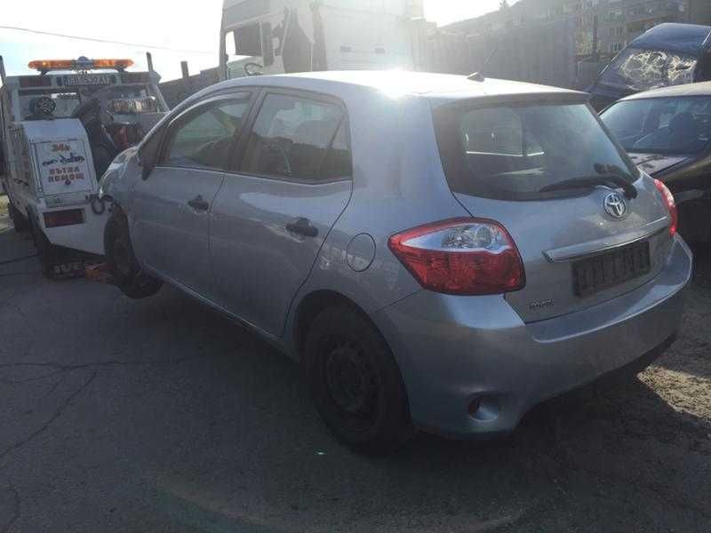 Тойота ярис 1,3 / Toyota Auris 1.3 на части