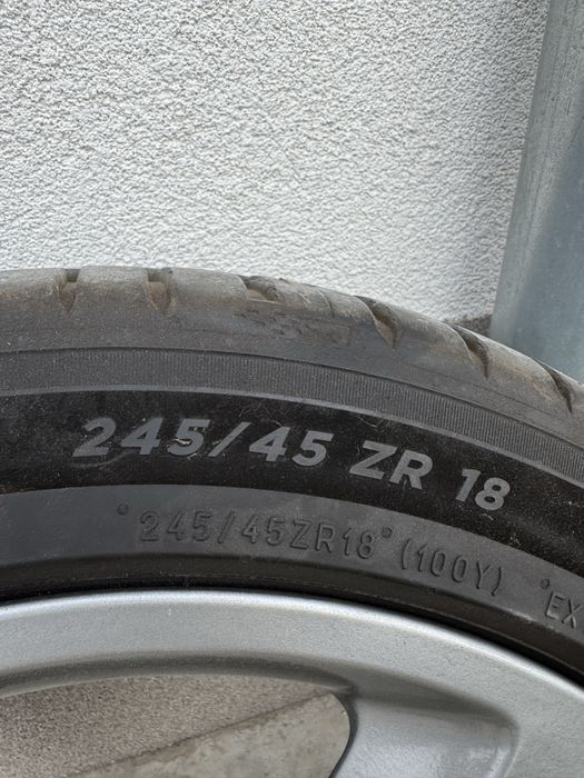 Летни гуми 245 45 18