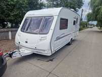 Rulota caravana sterling eccles