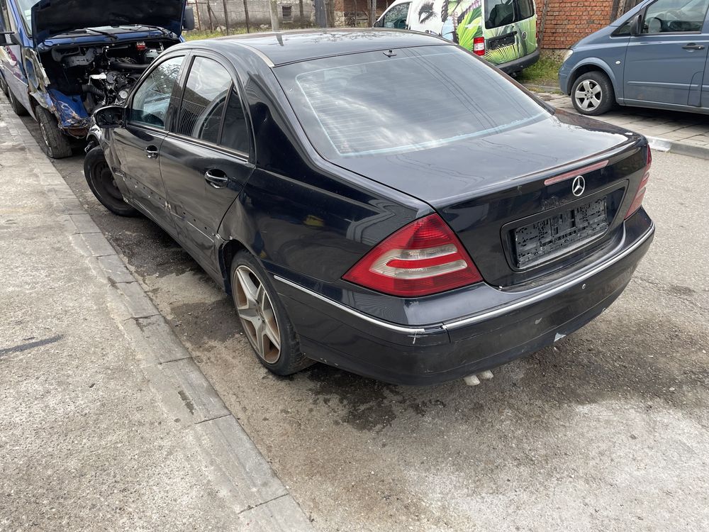 Мерцедес С220цди С200цди w203 на части / Mercedes C220 CDİ na chasti