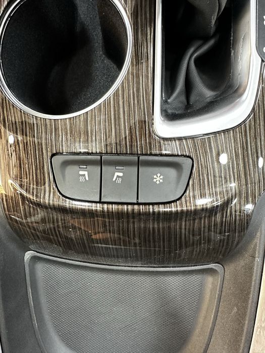 Malbu bar. Eng sifatliy. Zori new