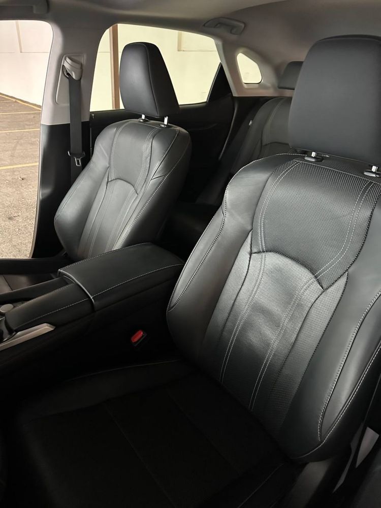 Lexus RX450 гибрид, авто как новое, в идеальном состоянии