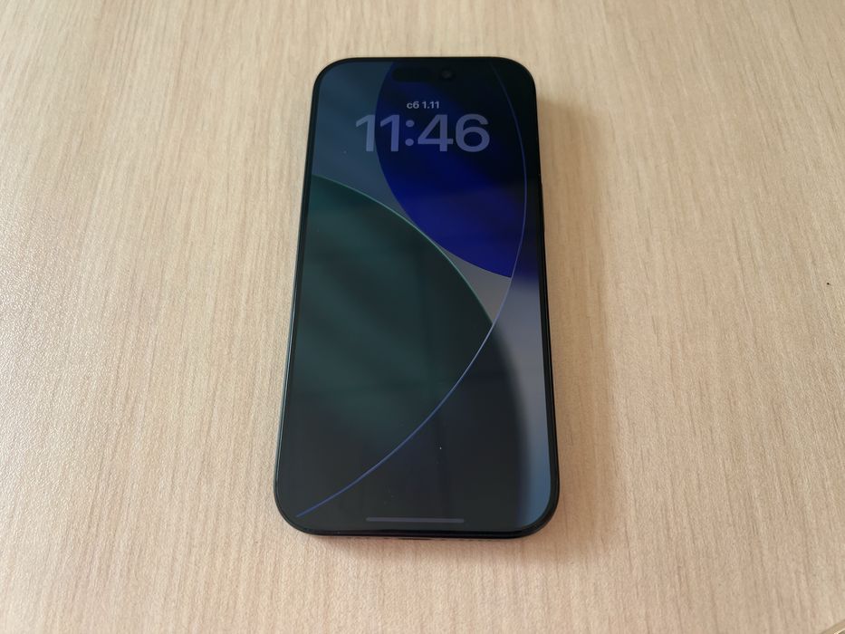 Продавам Apple iPhone 16 Pro 128GB