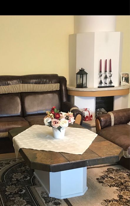 Masa cafea living lemn masiv si gresie