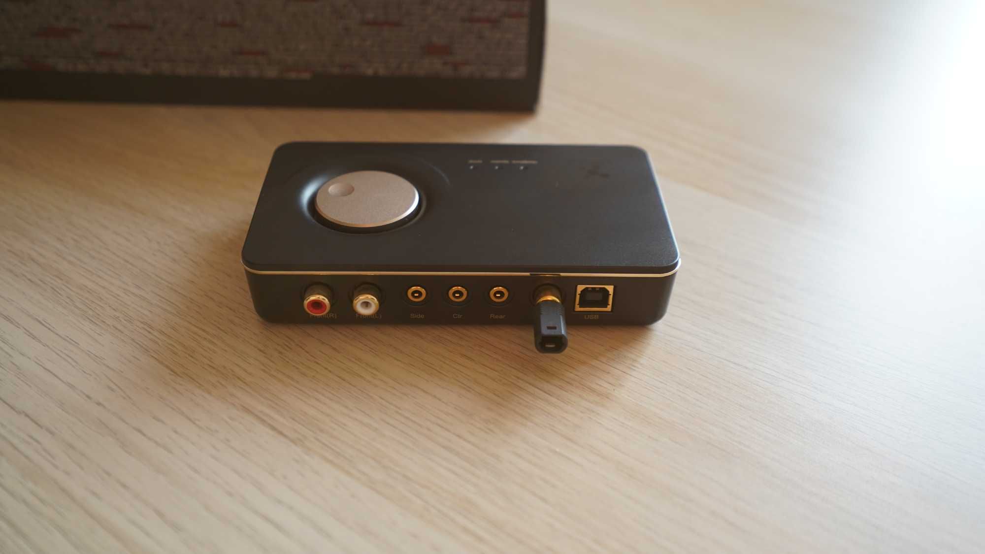 ASUS Xonar U7 MKII – външна USB 7.1 звукова карта – 140 лв.