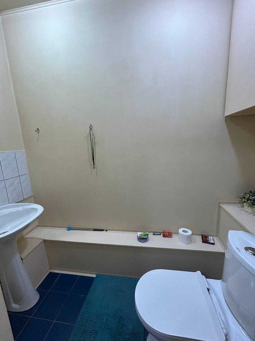 ул.Ойбек Госпитальный МЦ Шох банковская 4-комн 4/9 174 м² чистая