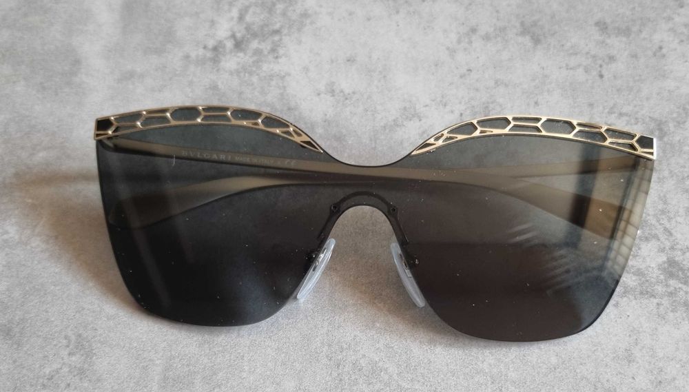 слънчеви очила bvlgari с оригинална опаковка