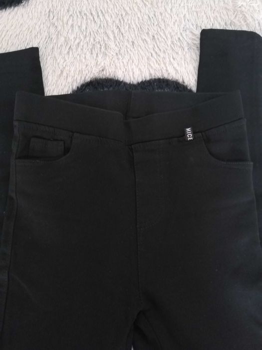 Продам штаны-резинки, б/у отличное, чёрные, небольшой начёсом, раз 27