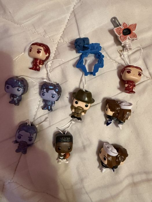 Kinder joy stranger things funko pop фигурки