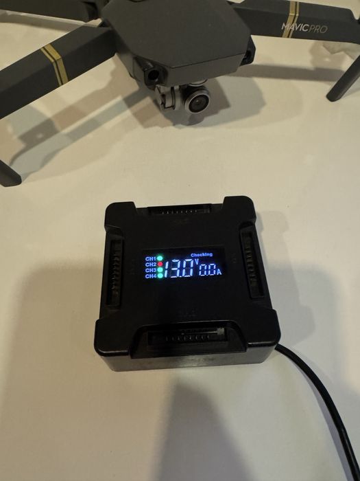 Mavic pro DJI. 2 bateri