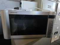 Cuptor microunde Vortex (grill)