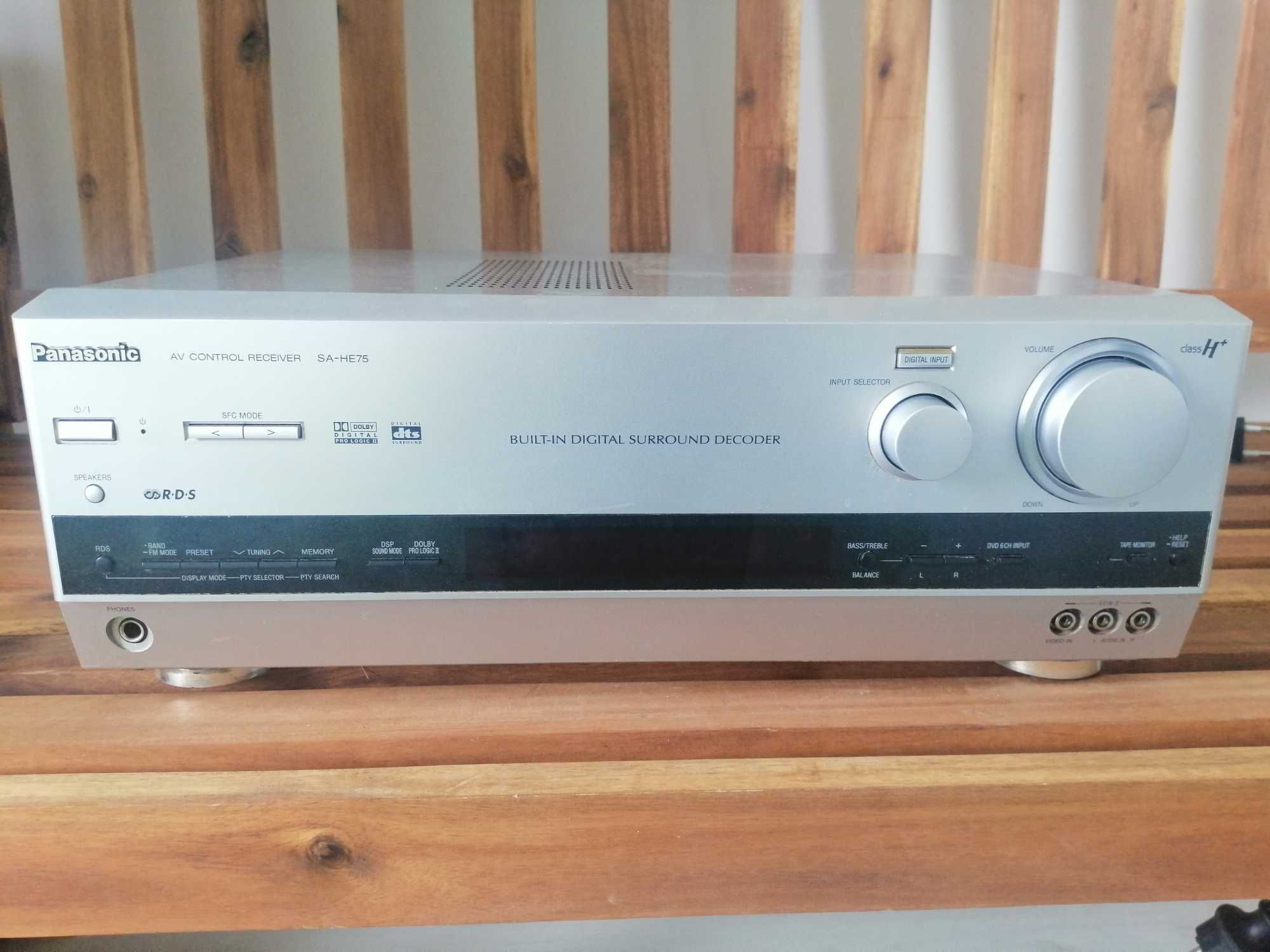 Panasonic стерео рисийвър SA-HE75 5.1/ Dolby Digital