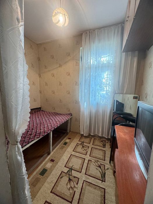 1-Комн. 2-Этаж. Улучшенка. 39м². Ахмад Югнакий.