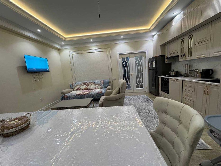 Novostroykada 3 xonali remont mebel texnikali kvartira sotiladi