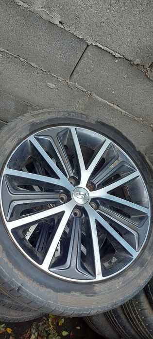 Jante originale 7.5Jx19H2 et53 245/45/R19 52910-D7520  Tucson/Kia 2018