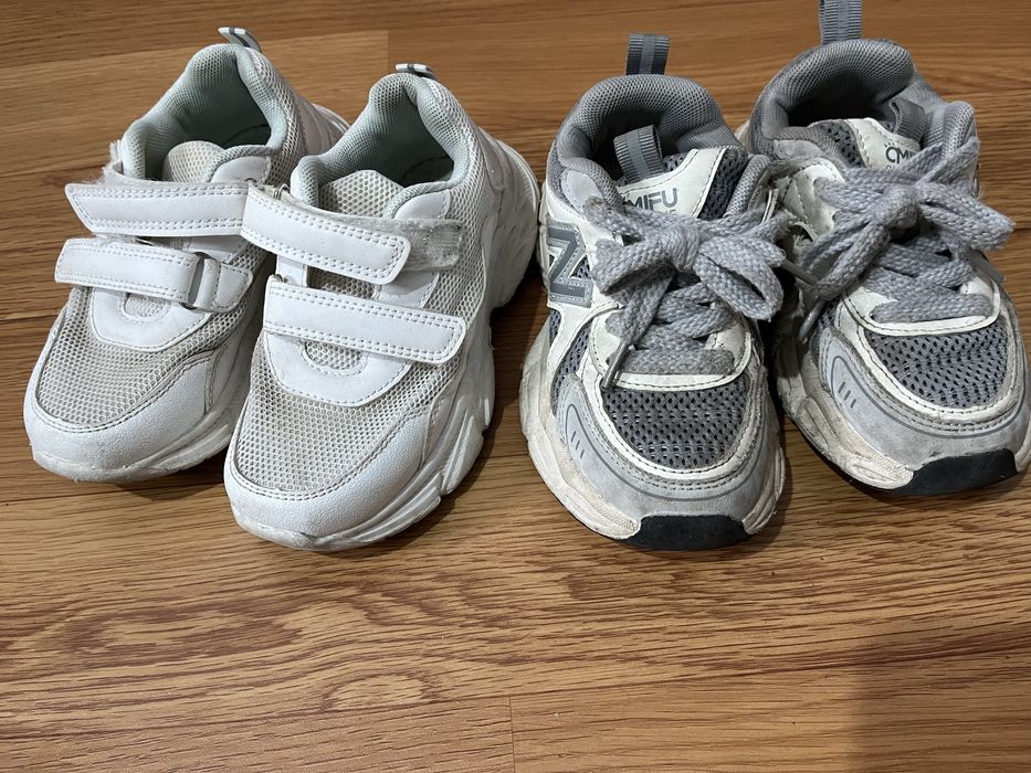 Кроссовки на девочку