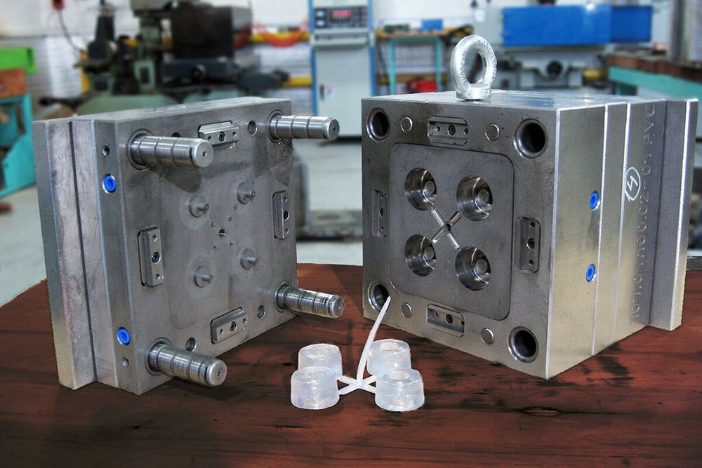 Хар хил турдаги колибларни  ясаш, ва ремонт килиш хизмати