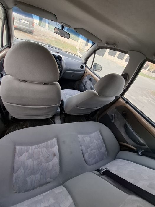 Vand Matiz cu climă