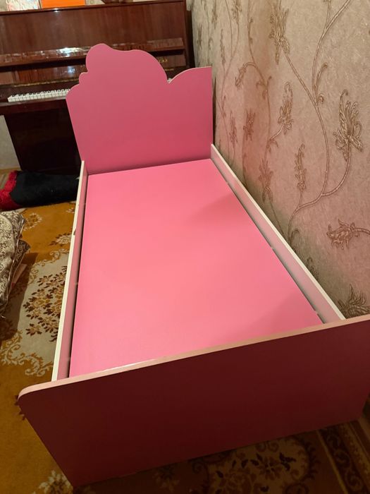 Кровать в отличном состоянии