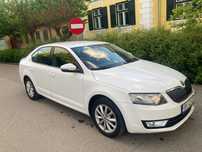 Skoda Octavia Mașină de familie automată
