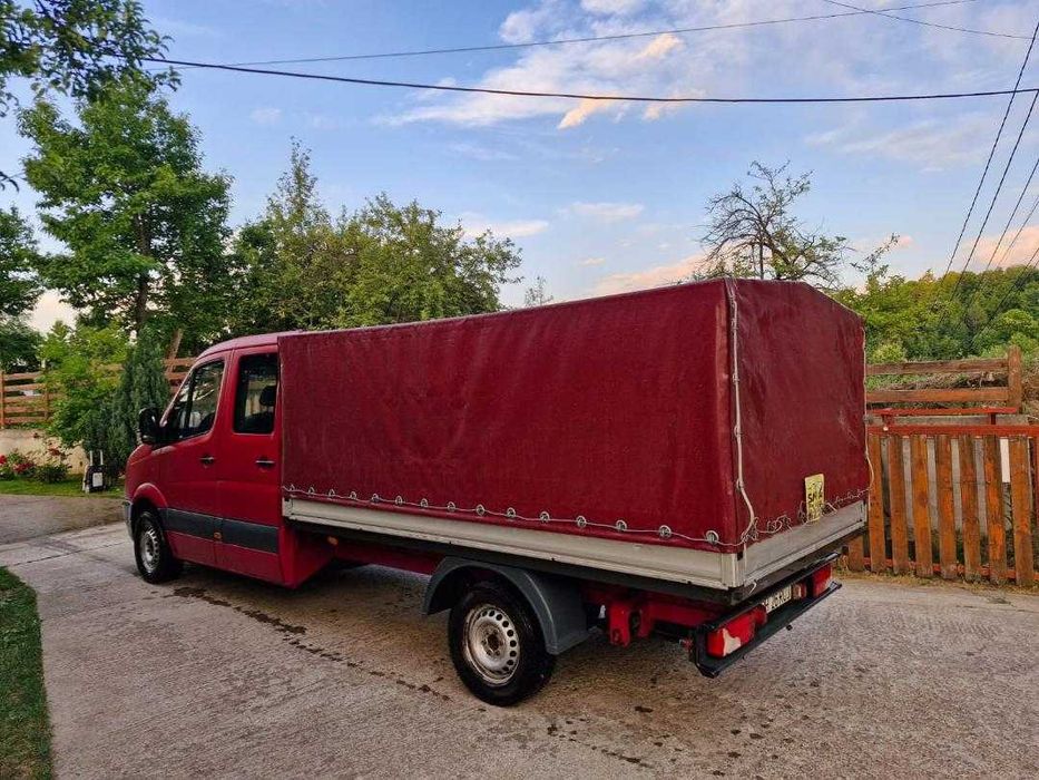 Vand W CRAFTER 2011 , 7 locuri si bena 3,5m